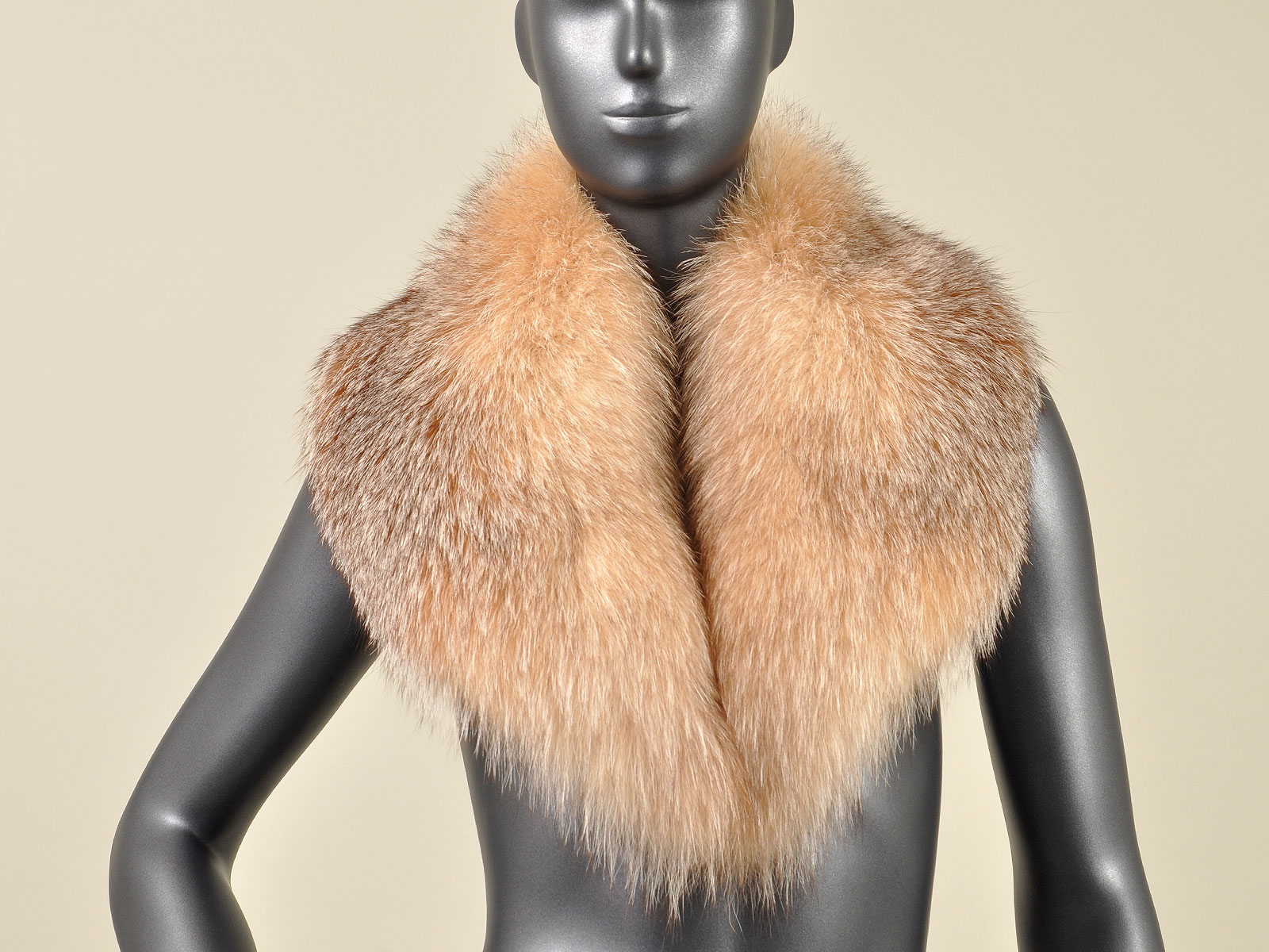 crystal fox fur collar